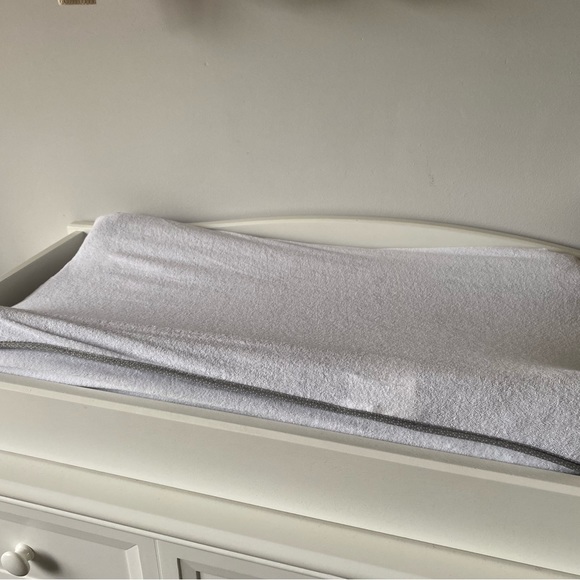 Changing Pad Cover from Ikea - Picture 1 of 6